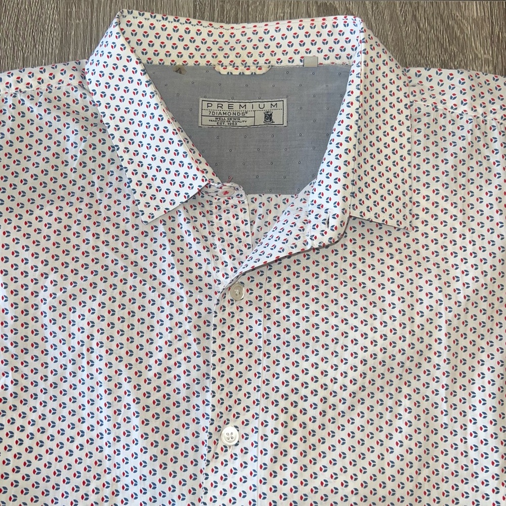 7 Diamonds White and Red Geometric Shirt